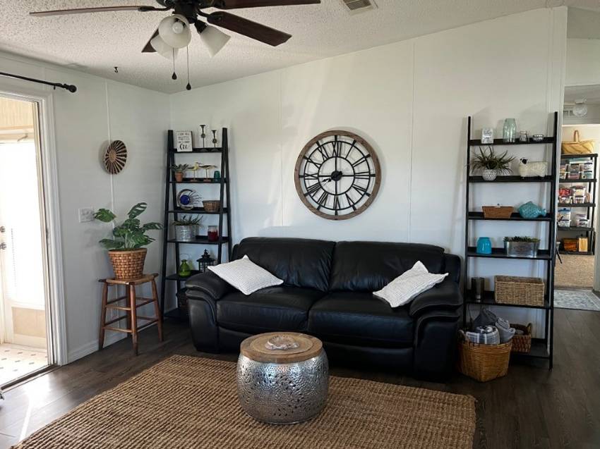 1014 Lacosta Lane a Winter Haven, FL Mobile or Manufactured Home for Sale